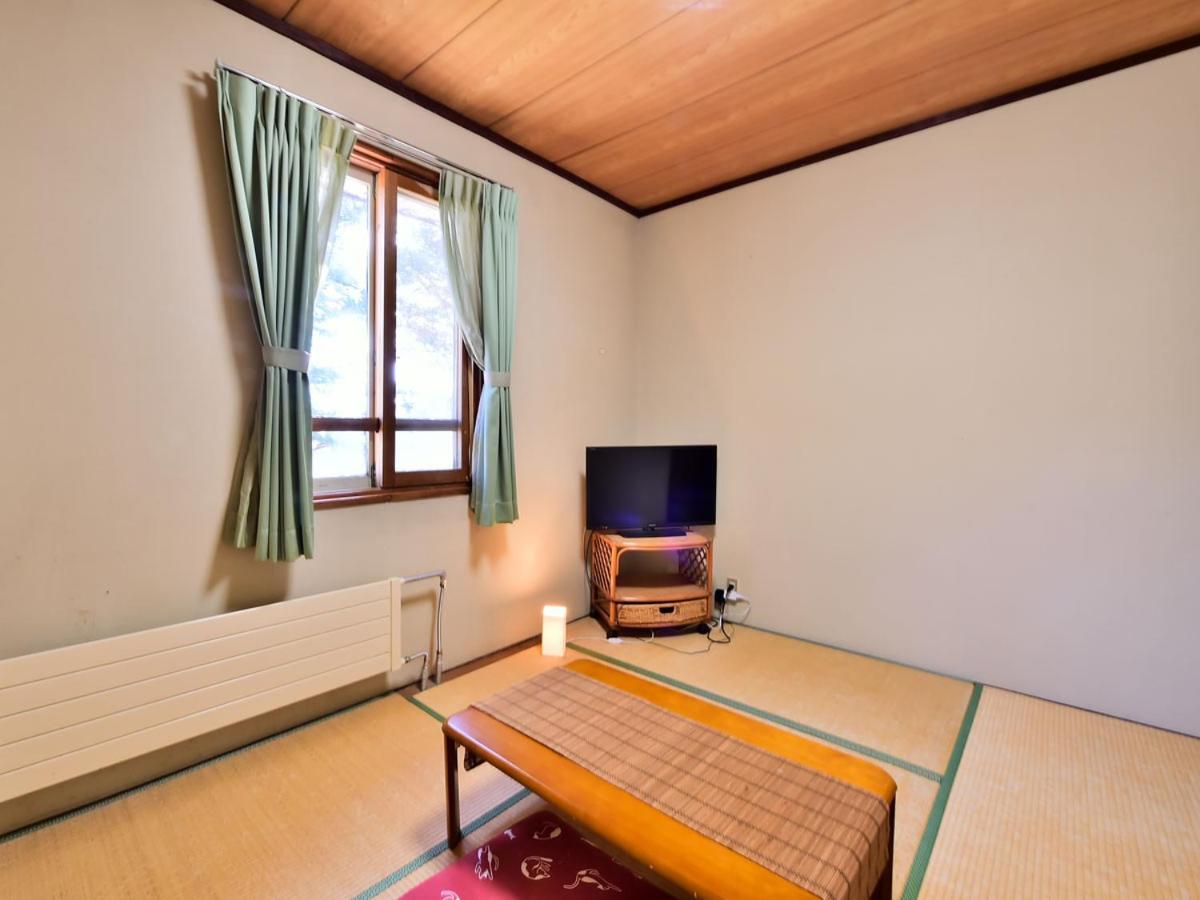 Kurumayama Kogen Guesthouse Urara Csino Kültér fotó